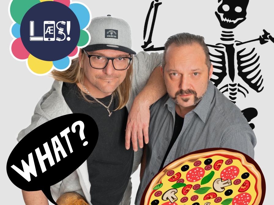 LG jensen og Mikkel Egelund står og kigger mod kameraet. LG jensen har et kranium i den ene hånd.